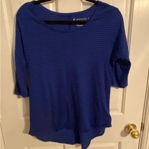 American Eagle Outfitters jegging Tshirt